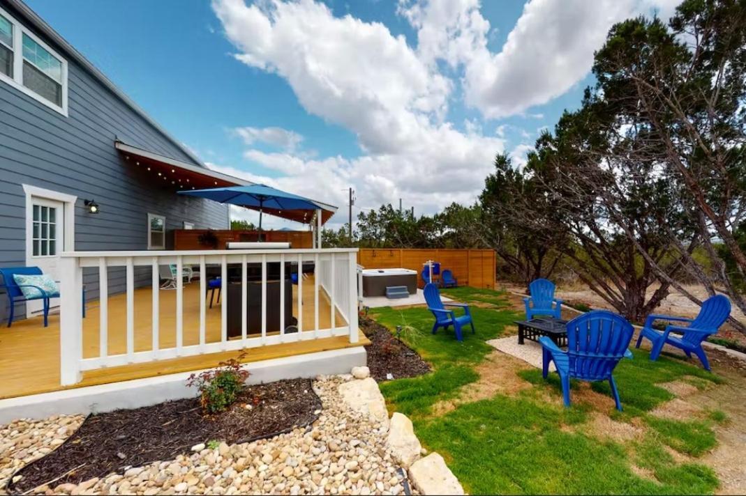 Blue Oasis In The Hill Country 호텔 커빌 외부 사진